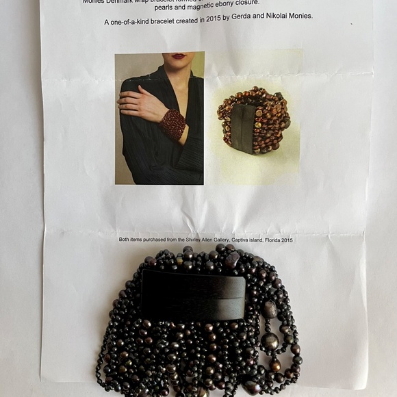 Monies  23 strand Baroque Pearls Bracelet - Picture 10 of 16